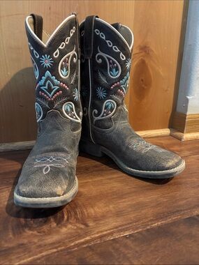 Girls' Brown Embroidered Western Cowboy Boots - Cute Pink & Aqua Blue Accents